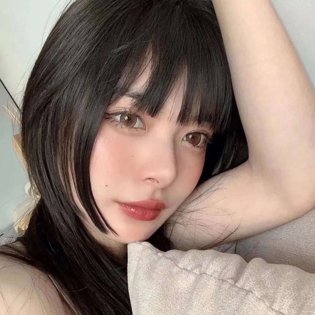 蕾丝炸弹